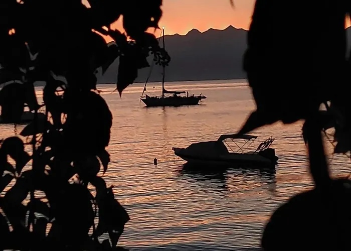 Castle View Serenity Mini-hôtel